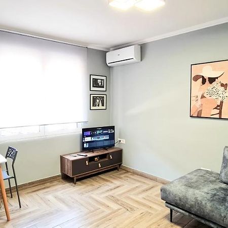 2V1 - 21 Dhjetori Apartment Tiranë Luaran gambar